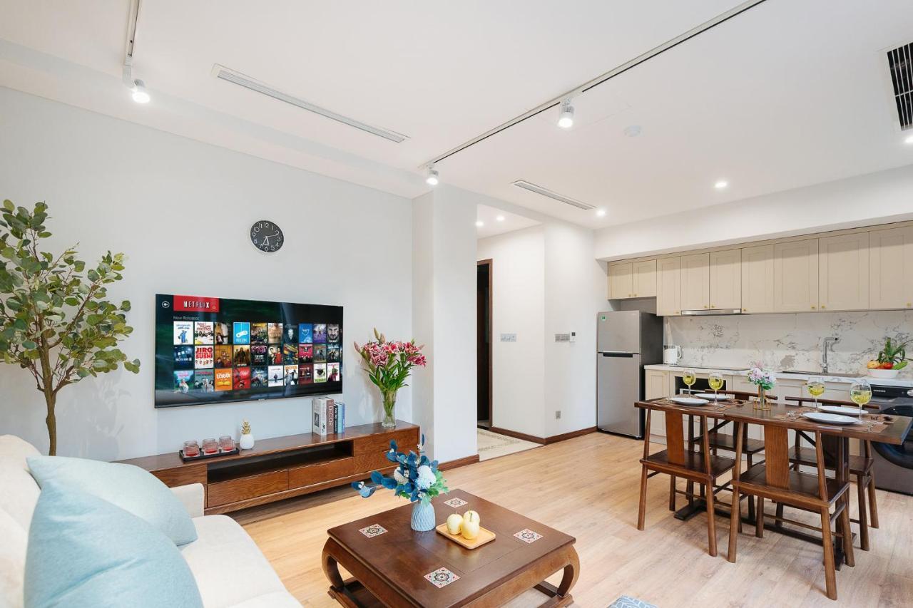 האנוי Margaery Boutique Apartment & Skyon9 Rooftop Bar מראה חיצוני תמונה